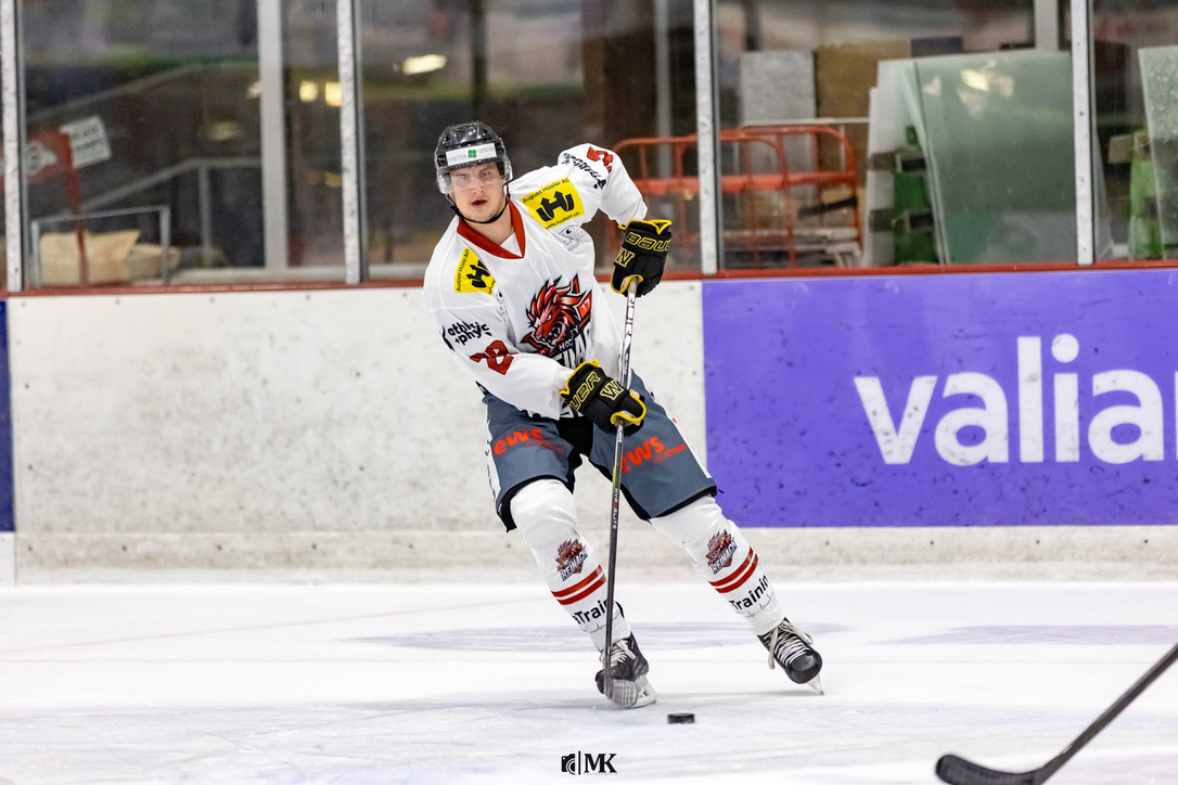 1FA9B8B8-56DC-4706-BD7E-04A02971112E_1_105_c